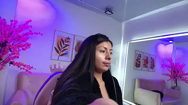 Gabriela milani online show from 10.24.25