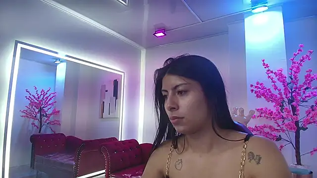 Gabriela milani online show from 11.17.25