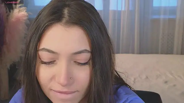 Snapshot of slow_flower chatting on 01.12.26 slow flower online show from 01.12.26