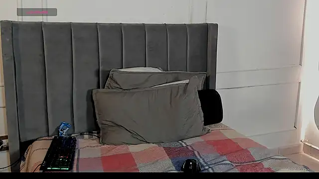 luxuryheaven 8 online show from 10.05.25