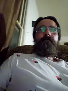 lusty leprechaun online show from 09.30.25