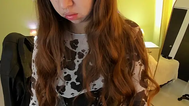 Snapshot of Scarlett__Cooper__ chatting on 02.25.26 Scarlett Cooper online show from 02.25.26