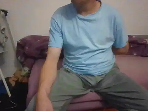 honzinka83 online show from 10.28.25