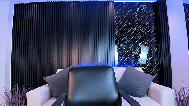 VenusCooper online show from 11.24.25