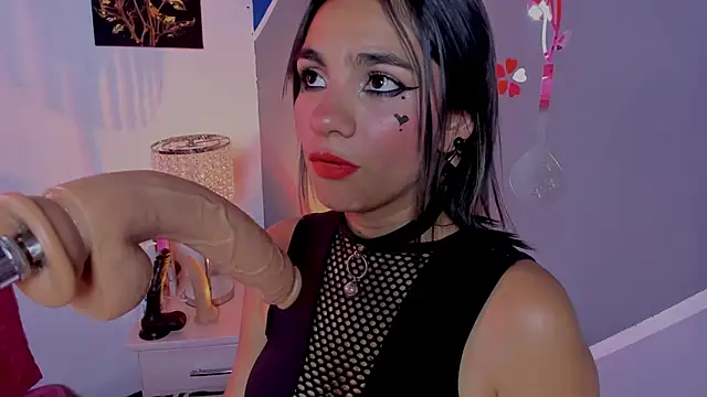 susi hot13 online show from 12.17.25