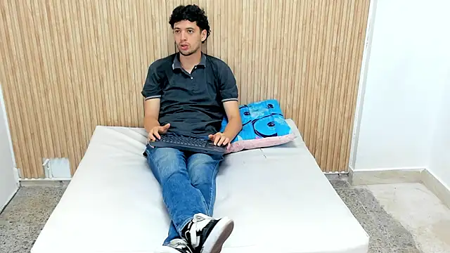 ISRAEL GRAY online show from 10.18.25