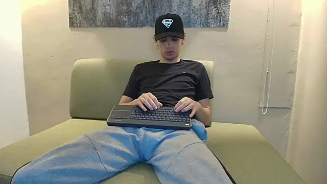 ISRAEL GRAY online show from 10.21.25