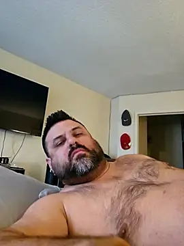 Roddog18 online show from 11.30.25