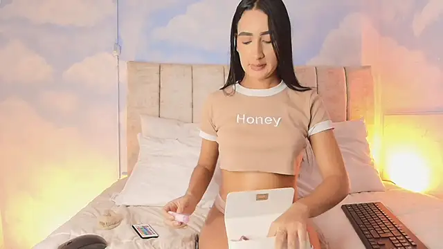 Nikolbrice online show from 04.18.26