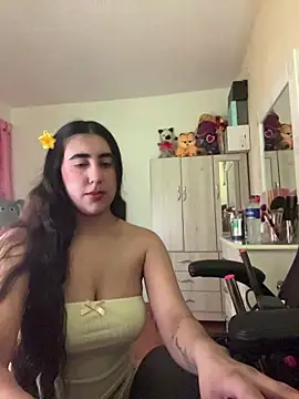 Miichii online show from 12.17.25