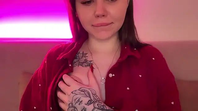 AlmaryKim online show from 02.04.26