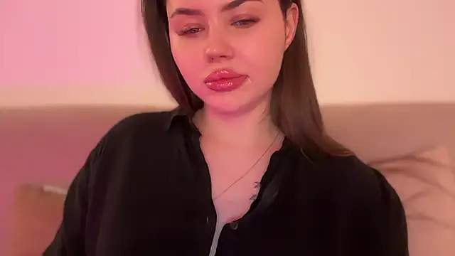 AlmaryKim online show from 02.12.26