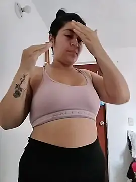 alejitasweet online show from 11.01.25