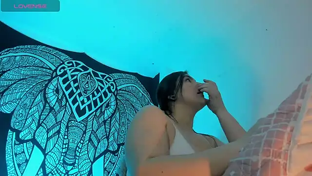 Snapshot of Anny_ferrer1 chatting on 11.20.25 Anny ferrer1 online show from 11.20.25