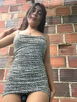 Snapshot of Sweed-virgin-pussy chatting on 10.13.25 Sweed-virgin-pussy online show from 10.13.25