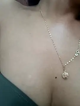 Snapshot of Sweed-virgin-pussy chatting on 05.02.26 Sweed-virgin-pussy online show from 05.02.26