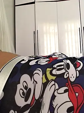 Snapshot of khonglongvong86 chatting on 10.02.25 khonglongvong86 online show from 10.02.25