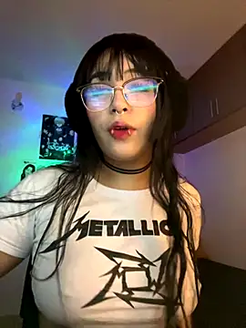 Hinatamoon  online show from 11.08.25