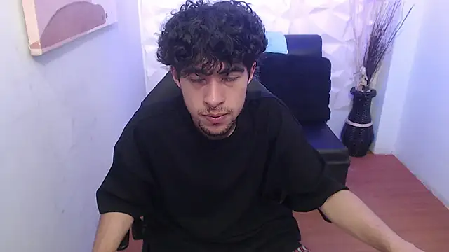 Liil boy online show from 10.01.25