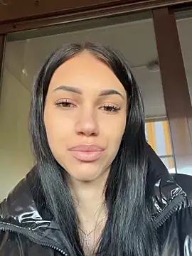 ilariea girl online show from 10.10.25