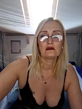 Jenny Blum online show from 12.16.25