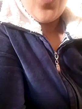 Snapshot of anal_lover90 chatting on 02.01.26 anal lover90 online show from 02.01.26