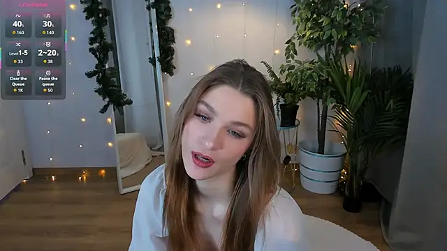 PollyMayer online show from 12.16.25