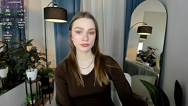 PollyMayer online show from 03.07.26