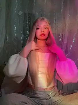  Siennaaa  online show from 02.27.26