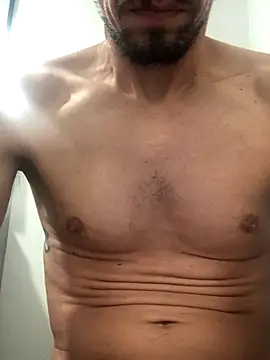 Snapshot of daddydannyboy13 chatting on 11.10.25 daddydannyboy13 online show from 11.10.25