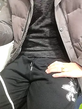 chougegg0214 online show from 12.23.25