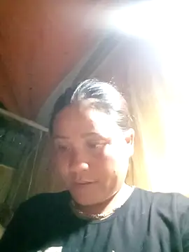 Snapshot of bae-bae chatting on 10.04.25 bae-bae online show from 10.04.25