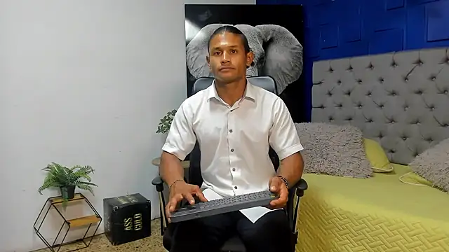 casike1 online show from 10.07.25