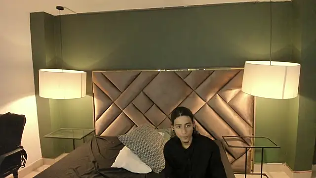 Dickie Dicking online show from 11.08.25