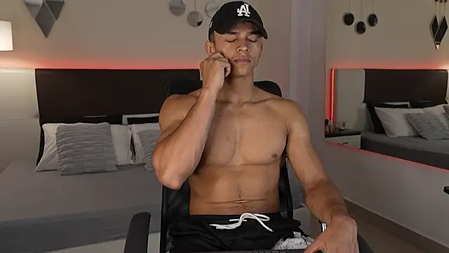 DanteeStone online show from 10.10.25