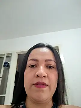 Snapshot of LindaSalo33 chatting on 10.03.25 LindaSalo33 online show from 10.03.25