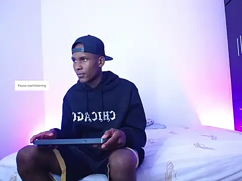 Snapshot of TITAN_SEX333 chatting on 10.08.25 TITAN SEX333 online show from 10.08.25