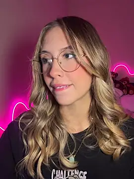 fanyabbey online show from 04.18.26