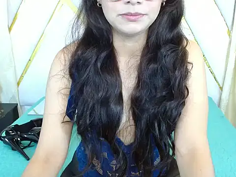 Ariadna Wells online show from 12.16.25