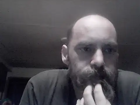 crazyheratic8 online show from 11.13.25