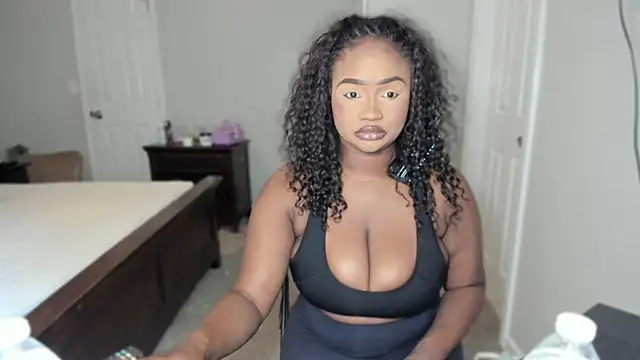 Snapshot of supanovaaa chatting on 06.15.26 supanovaaa online show from 06.15.26