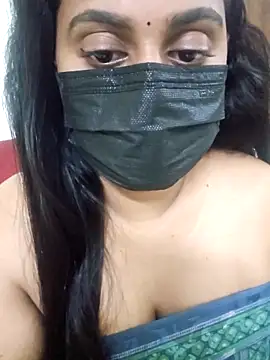 Snapshot of Dheronika_sweetie chatting on 12.20.25 Dheronika sweetie online show from 12.20.25