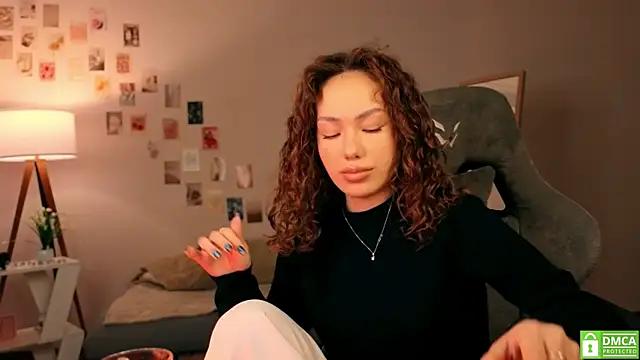 branchwithflowerss online show from 10.28.25