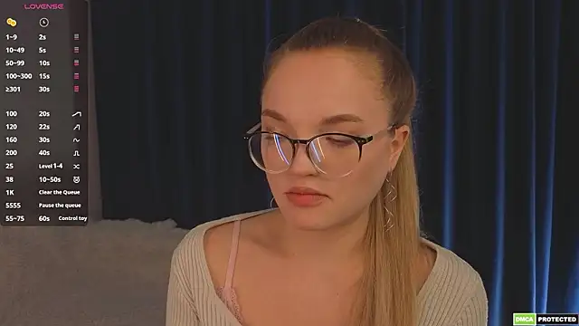 JulieLupo online show from 03.29.26