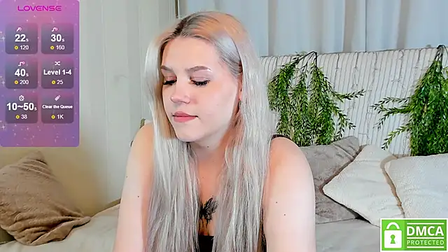 Malisha kiss online show from 11.26.25