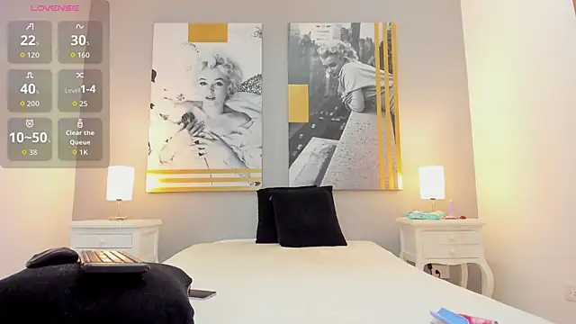 TracyDavis  online show from 04.18.26