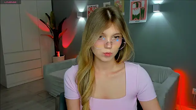 linakorvin online show from 12.15.25