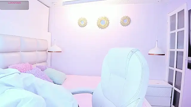 Hottie Guy online show from 11.08.25