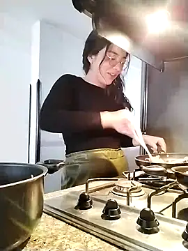 Jules Angel online show from 11.20.25