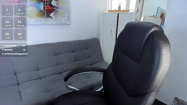 alexia james  online show from 05.22.26